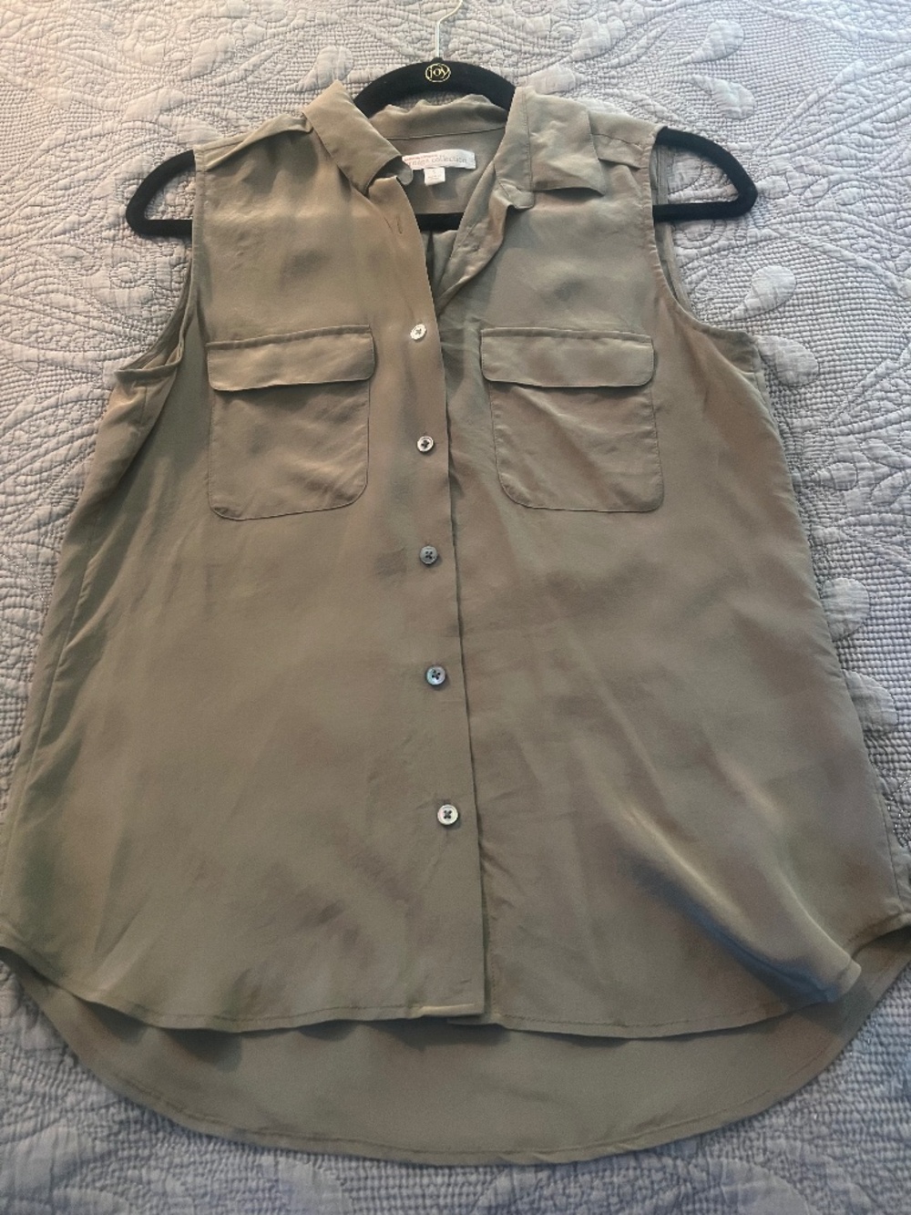 Banana Republic Heritage Collection Olive Tan 100% Silk Sleeveless Shirt Small